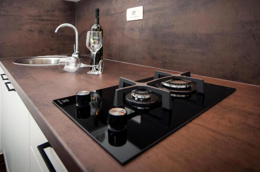 Deluxe Apartments A&A - 2 로비니 외부 사진